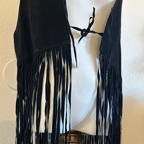 Vintage 80s black genuine leather full fringe vest - Picture 3 of 3